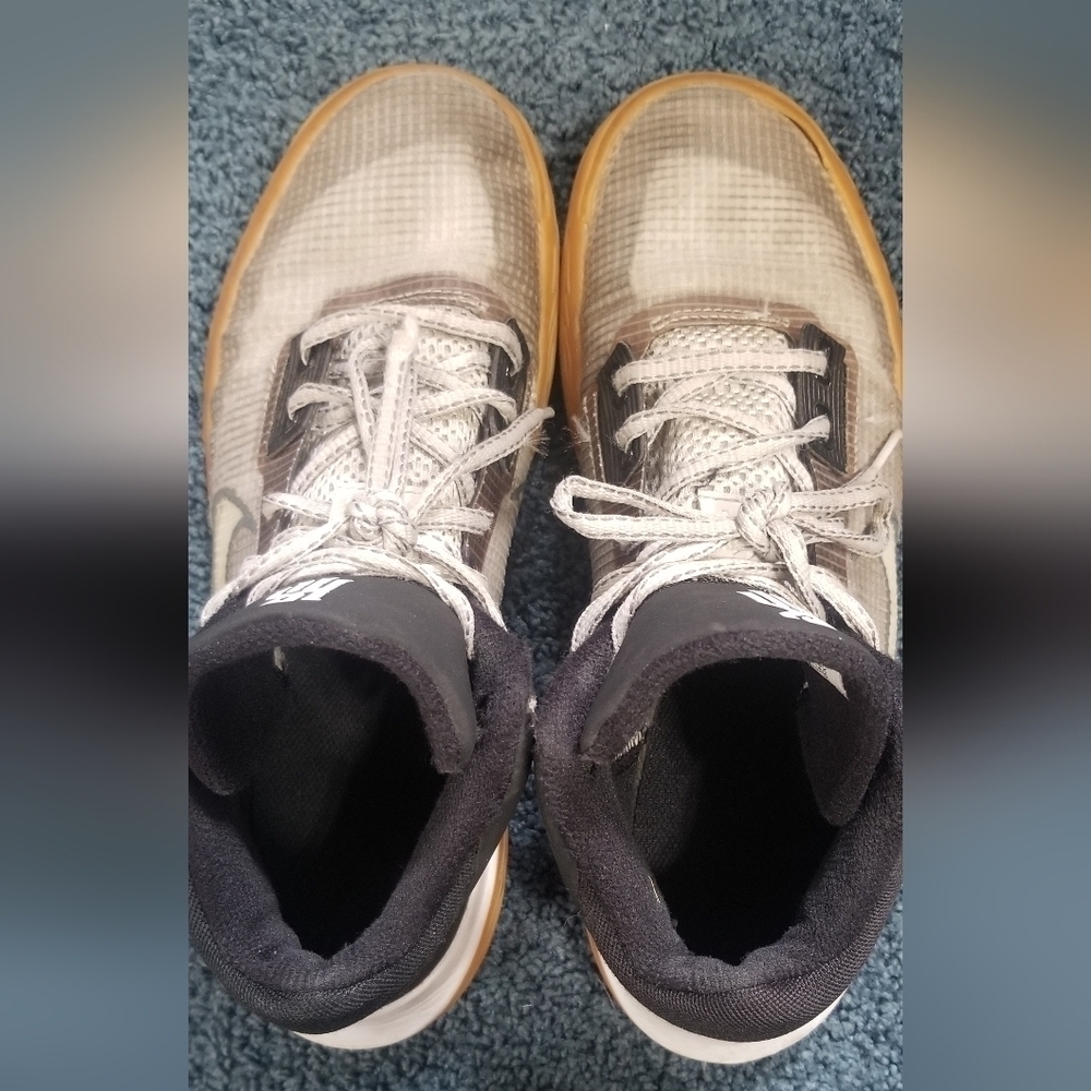 Nike Kyrie Flytrap 4EP Basketball Sneakers. CT1972-006. Released 2022. Size 8. - Picture 6 of 11
